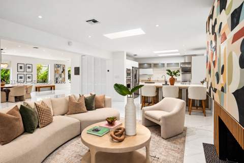 1777 Daytonia Rd, Miami Beach FL - photo 17 of 38