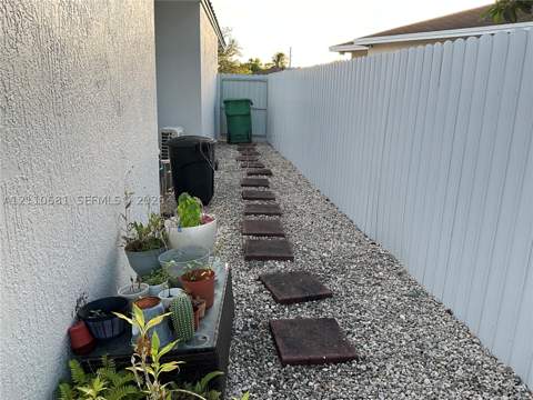25627 SW 125th Pl, Homestead FL - photo 20 of 23