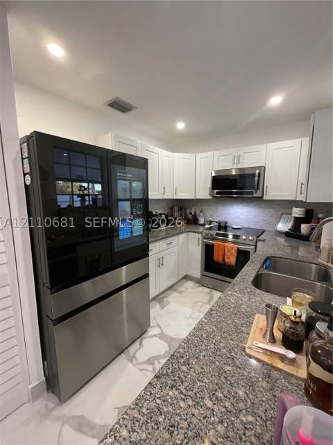 25627 SW 125th Pl, Homestead FL - photo 8 of 23