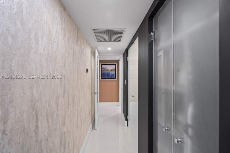 3 bedroom Condominium at 18151 NE 31st Ct 1701, The Clipper At Bisc Cove, Aventura — photo 4