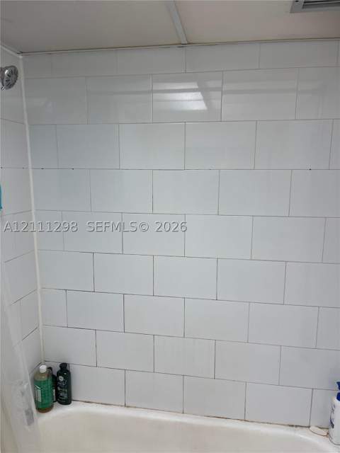 210 172nd St 323, Sunny Isles Beach FL - photo 12 of 13