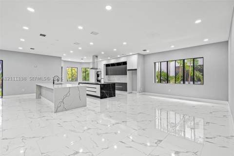 19363 SW 79th Ave, Cutler Bay FL - photo 11 of 76