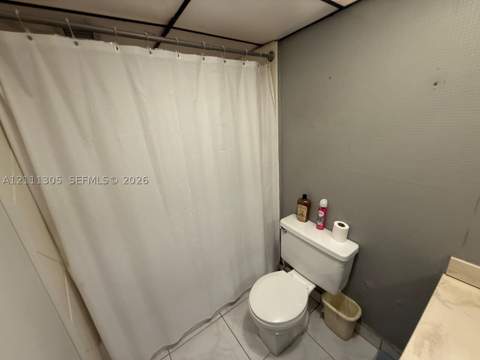 210 172nd St 529, Sunny Isles Beach FL - photo 7 of 14