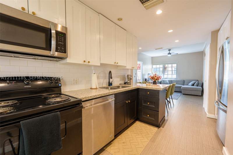 2 bedroom Condominium at 1351 Meridian Ave 5, The Gatsby Condo, Miami Beach — photo 3