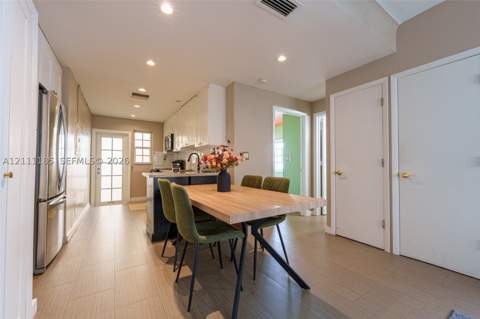 1351 Meridian Ave 5, Miami Beach FL - photo 6 of 24