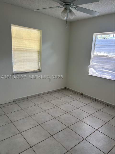 682 W 37th St, Hialeah FL - photo 10 of 22