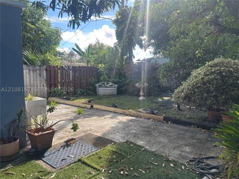 682 W 37th St, Hialeah FL - photo 18 of 22