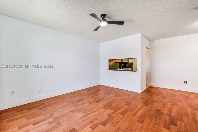 2 bedroom Condominium at 15316 SW 72nd St 19-21, Rozland Condo, Miami — photo 4