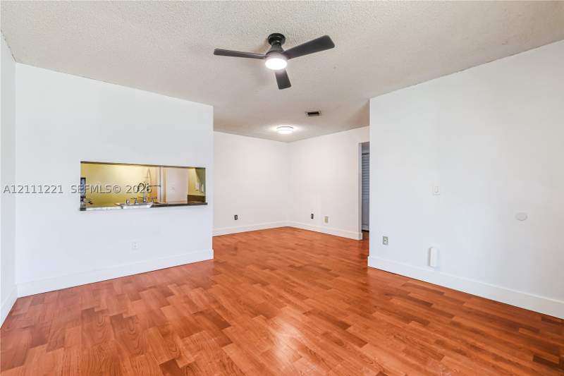 2 bedroom Condominium at 15316 SW 72nd St 19-21, Rozland Condo, Miami — photo 5