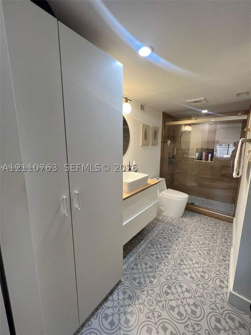 1 bedroom Condominium at 1901 Brickell Ave B1706, Brickell Place Condo, Miami — photo 4