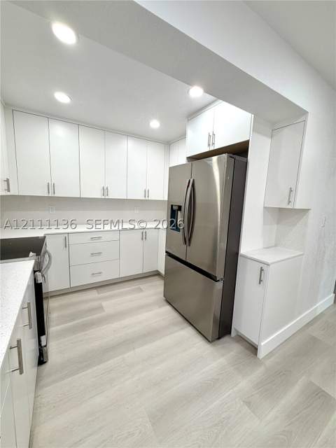 2870 NW 205th St, Miami Gardens FL - photo 6 of 33
