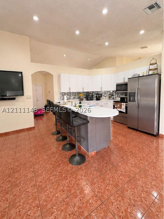 4 bedroom SingleFamilyResidence at 8110 SW 157th Ct, Parcel G At Lago Mar, Miami — photo 4