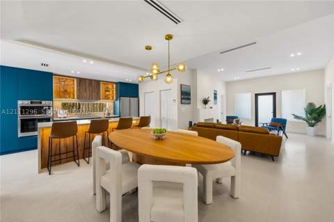862 NE 82nd St, Miami FL - photo 10 of 46