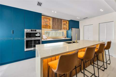 862 NE 82nd St, Miami FL - photo 12 of 46