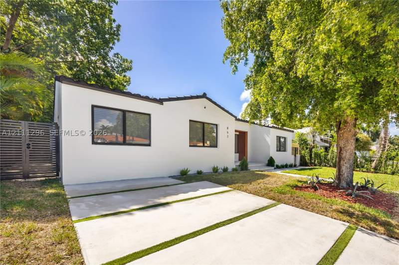5 bedroom SingleFamilyResidence at 862 NE 82nd St, Shorecrest, Miami — photo 5