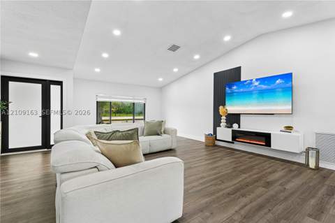 9122 SW 127th Ave, Miami FL - photo 6 of 29