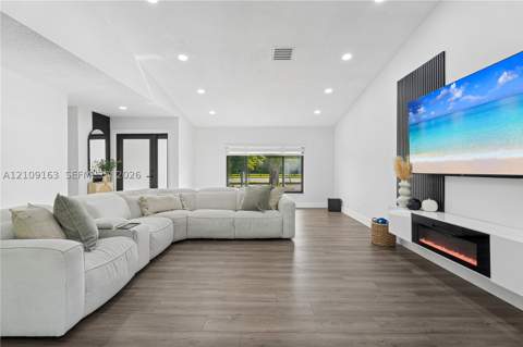 9122 SW 127th Ave, Miami FL - photo 7 of 29