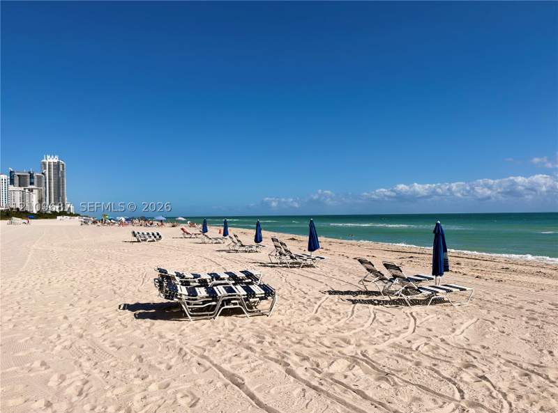 1 bedroom Condominium at 5555 Collins Ave 5C, Oceanside Plaza Condo, Miami Beach — photo 5
