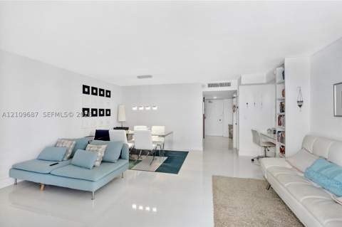 5555 Collins Ave 5C, Miami Beach FL - photo 7 of 36