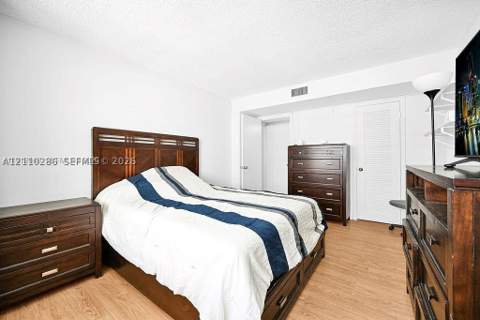 18041 Biscayne Blvd 1201, Aventura FL - photo 11 of 29