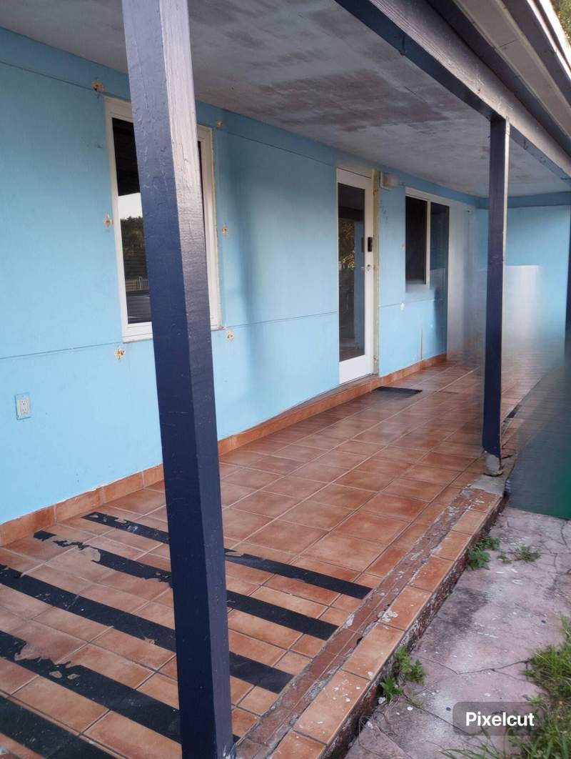 4 bedroom SingleFamilyResidence at 3140 NW 100th Street, The Tropics Amd, Miami — photo 3