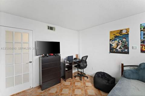 8045 NW 7th St 2402, Miami FL - photo 10 of 17