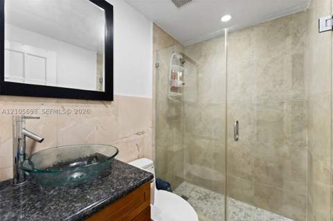 8045 NW 7th St 2402, Miami FL - photo 12 of 17
