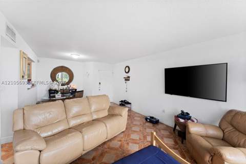 8045 NW 7th St 2402, Miami FL - photo 6 of 17