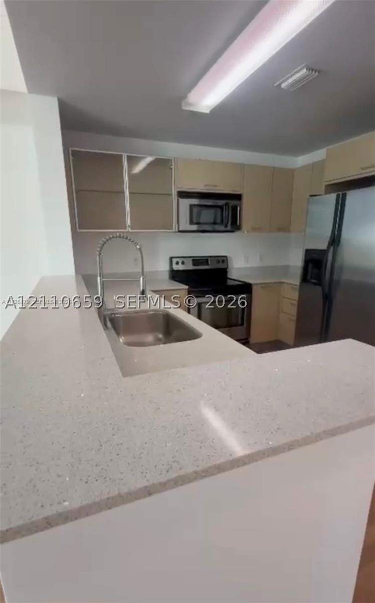 1 bedroom Condominium at 350 NE 24th St 404, City 24 Condo, Miami — photo 3