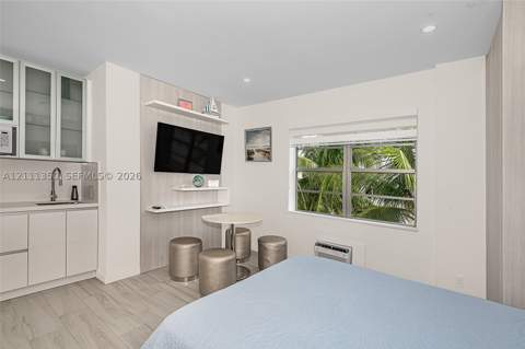 7300 Ocean Ter 313, Miami Beach FL - photo 15 of 17