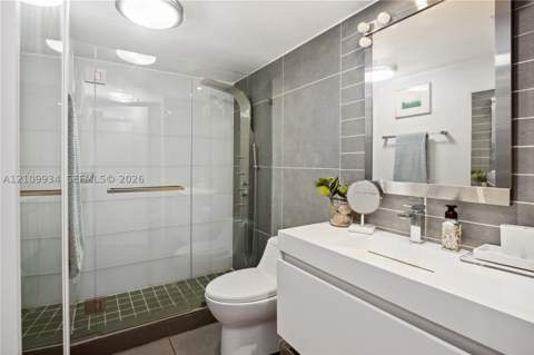 80 S Shore Dr 205, Miami Beach FL - photo 19 of 25