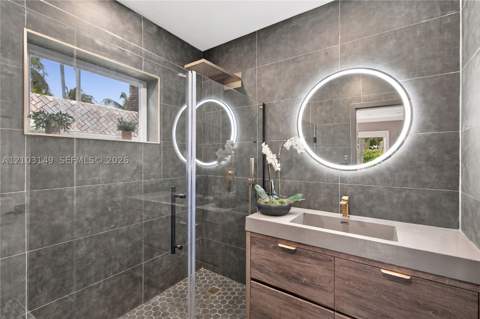 405 W Dilido Dr, Miami Beach FL - photo 10 of 22
