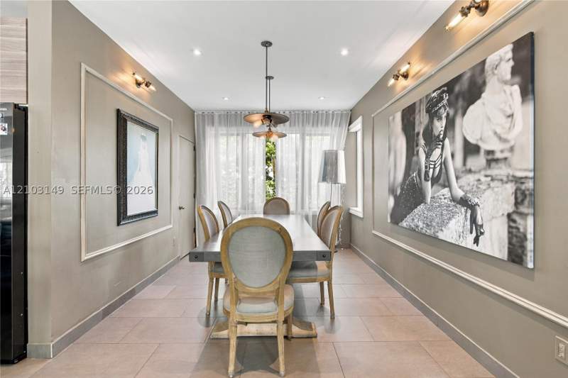 4 bedroom SingleFamilyResidence at 405 W Dilido Dr, Di Lido Island, Miami Beach — photo 5