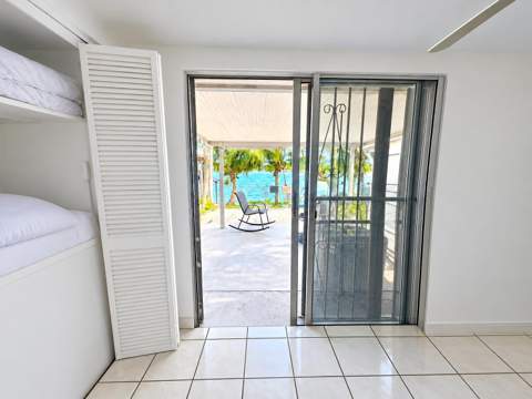 1865 W 68th, Hialeah FL - photo 12 of 15