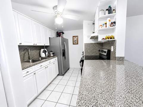 1865 W 68th, Hialeah FL - photo 7 of 15