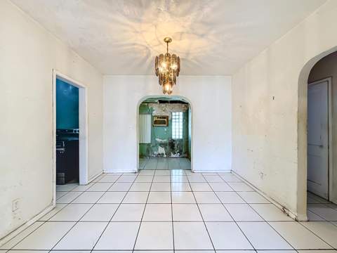 511 NW 46th Street, Miami FL - photo 12 of 46