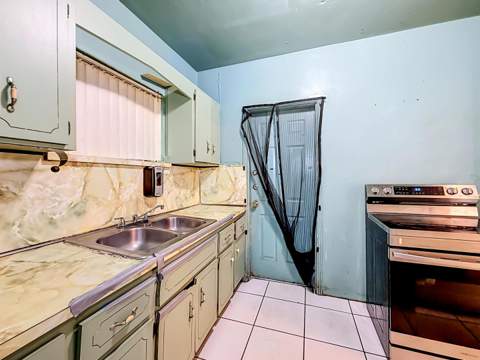 511 NW 46th Street, Miami FL - photo 16 of 46