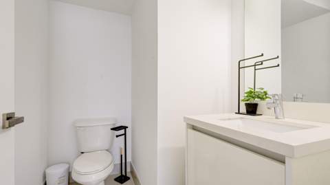 10241 NW 72nd Terrace, Doral FL - photo 14 of 49