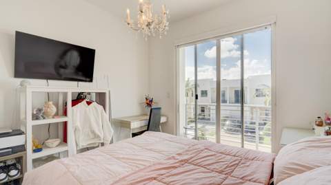 10241 NW 72nd Terrace, Doral FL - photo 24 of 49