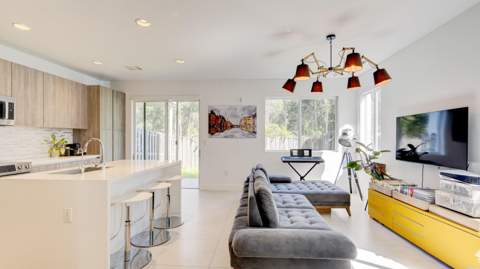 10241 NW 72nd Terrace, Doral FL - photo 6 of 49