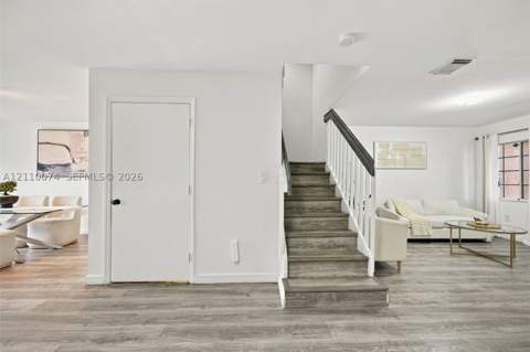 17370 NW 69th Ct 304, Hialeah FL - photo 8 of 37