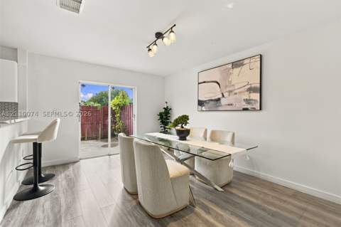 17370 NW 69th Ct 304, Hialeah FL - photo 9 of 37