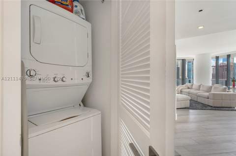 121 NE 34th St 2204, Miami FL - photo 10 of 24