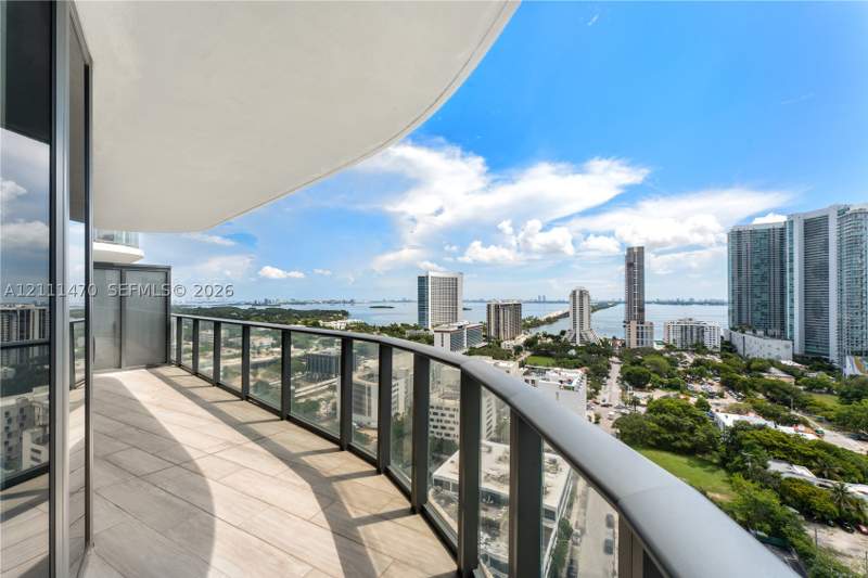 2 bedroom Condominium at 121 NE 34th St 2204, 3401 Midtown Condo, Miami — photo 2