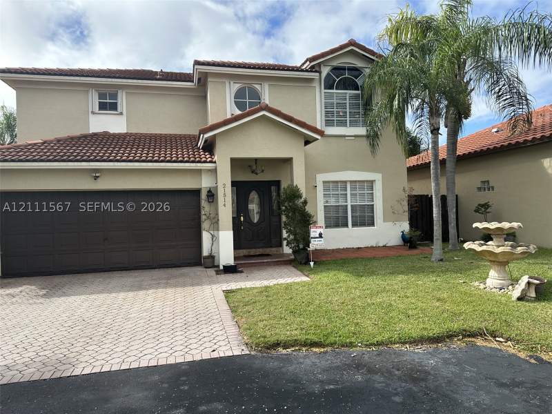 4 bedroom SingleFamilyResidence at 21514 SW 90th Ave, Lakes By The Bay Sec 8, Cutler Bay — photo 2