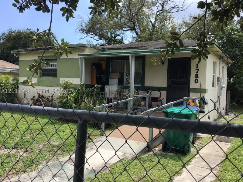 2 bedroom SingleFamilyResidence at 1780 NW 82nd St, W Little River, Miami — photo 2