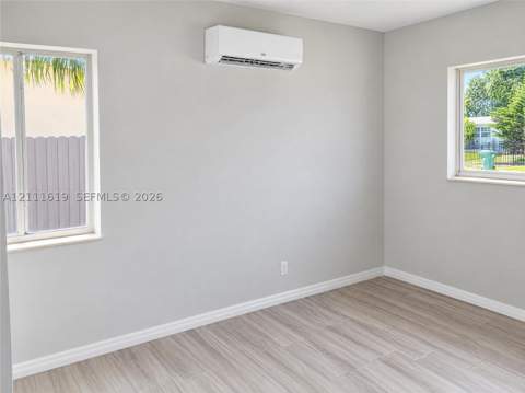 18105 NW 7th Ct, Miami Gardens FL - photo 11 of 16