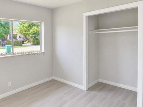 18105 NW 7th Ct, Miami Gardens FL - photo 12 of 16