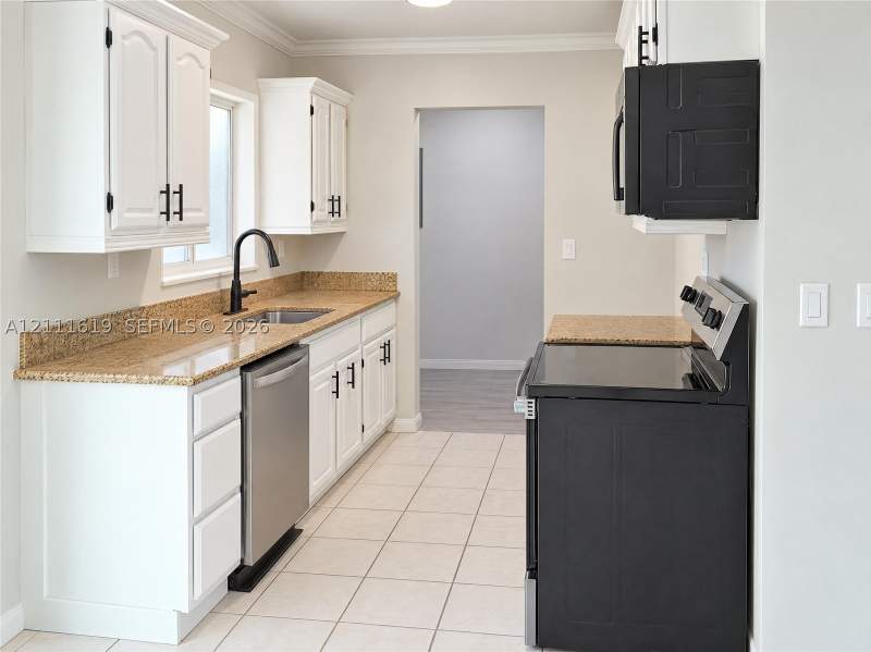 3 bedroom SingleFamilyResidence at 18105 NW 7th Ct, Scott Lake Manor Sec 1, Miami Gardens — photo 2