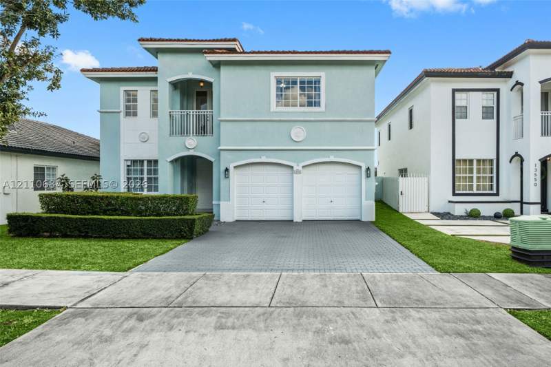 5 bedroom SingleFamilyResidence at 13542 SW 177th Ter, Sable Palm Estates, Miami — photo 4